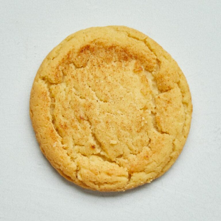snickerdoodle cookie